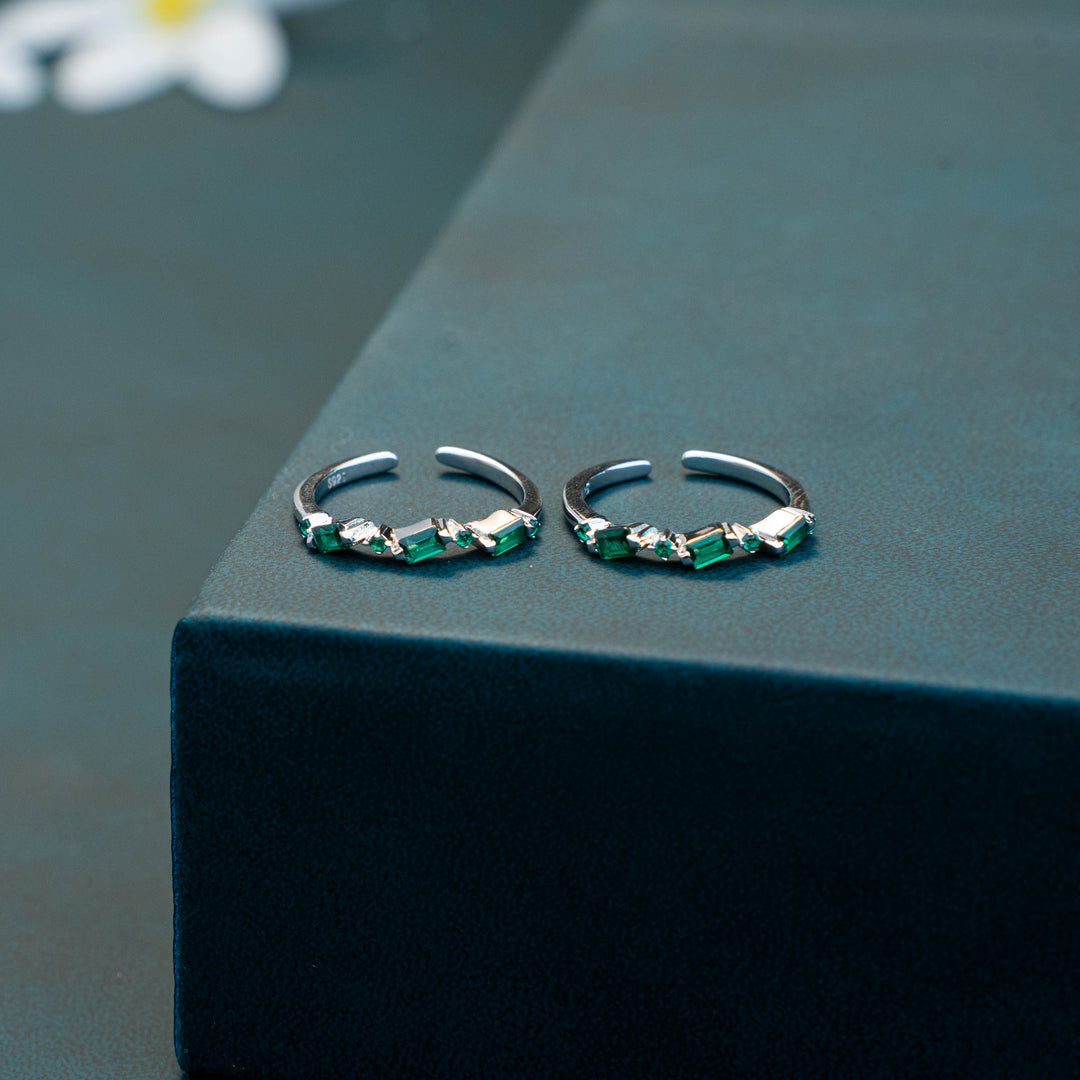 CZ Stone Silver Toe Ring with Premium Finish
