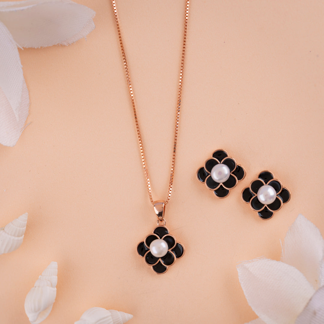 Classic Enamel Rose Gold Chain Pendant Set Design| Party Wear
