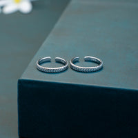 Comfort Fit Plain Silver Toe Ring Design for Women