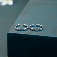 Ethnic Plain Silver Toe Ring for Daily Wear
