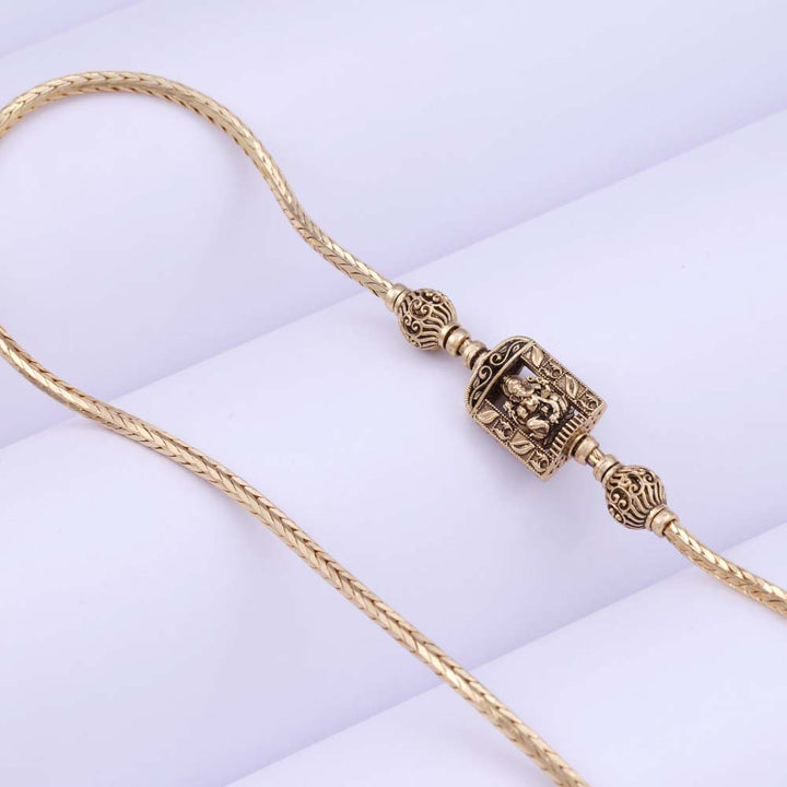 Gold Plated Mugappu for Chains Styling Wears