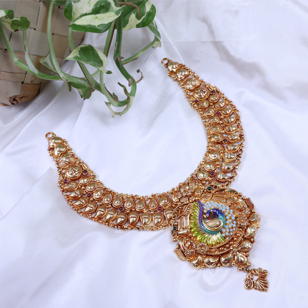 Gold Plated Paper Casting Necklace with Premium Finish Women
