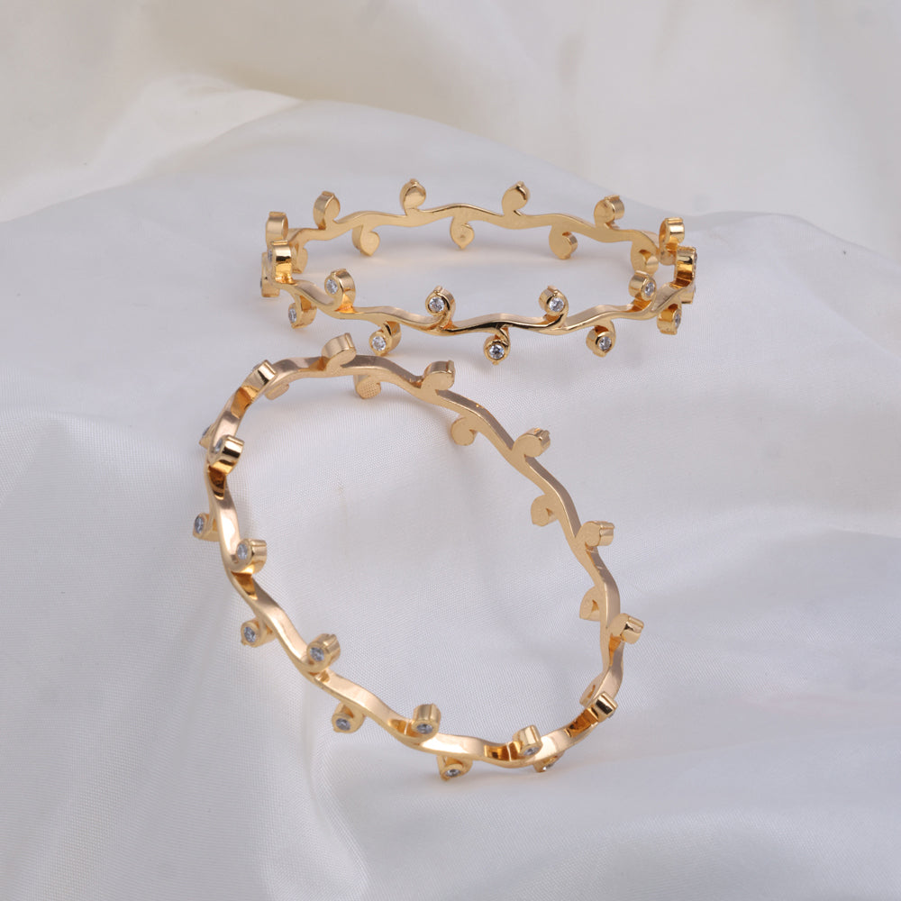 Handcrafted Gold Plated Diamond Setting Bangle