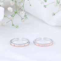 Minimal Two Tone Toe Ring for Women
