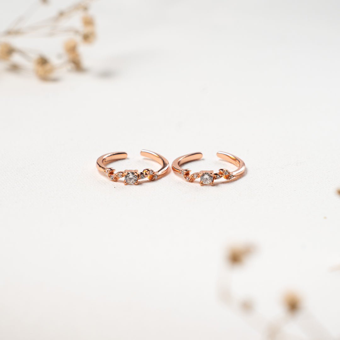 Modern CZ Rose Gold Toe Ring for Ethnic Wear
