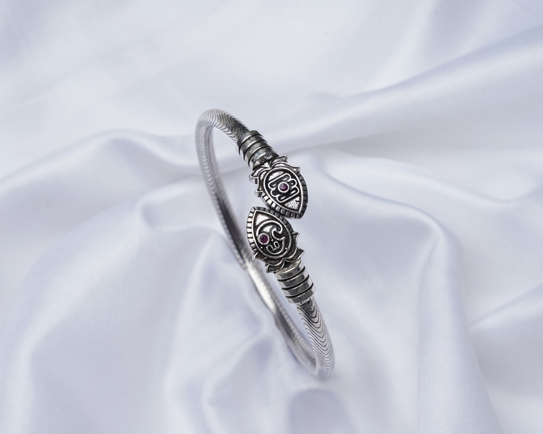 Premium Silver Oxidised Kada| Temple wear