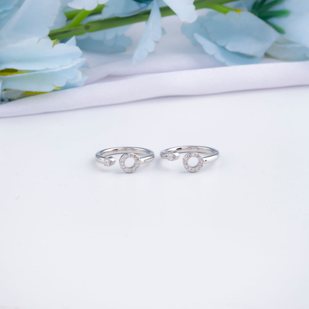 Shop Silver CZ Toe Ring