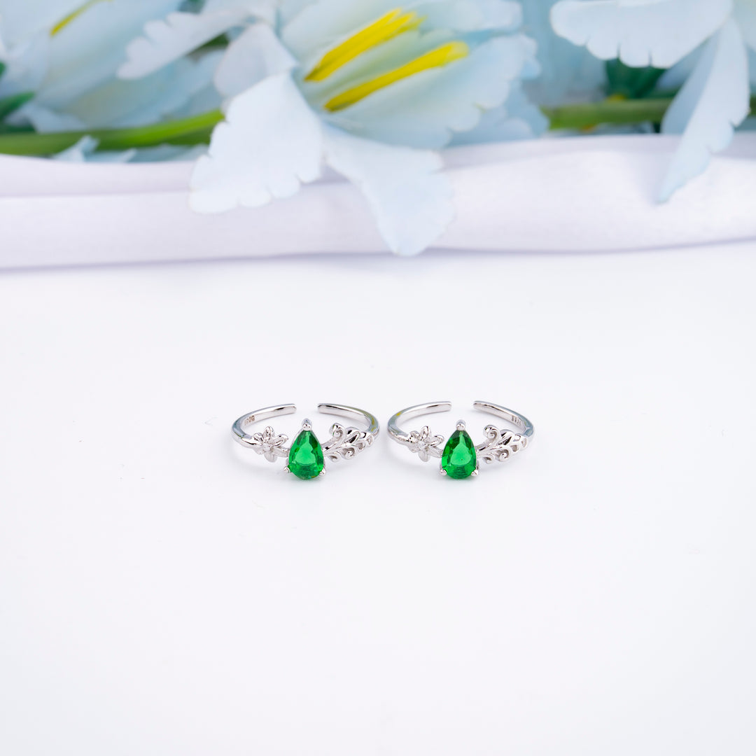 Silver CZ Toe Ring by Chaneira Jewels