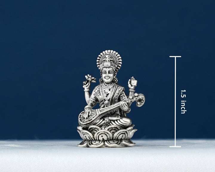 Solid Idols with pooja-ready style
