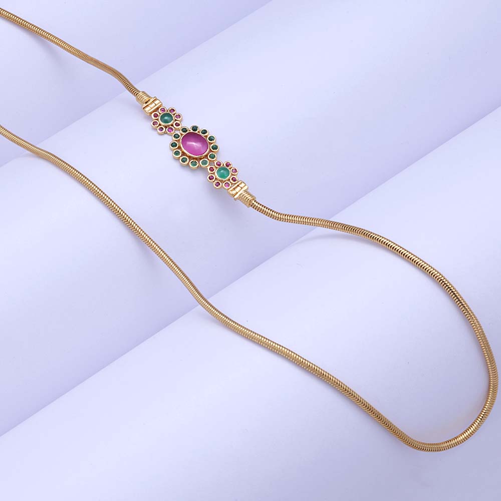 Stylish Gold Plated Mugappu — Chain Style