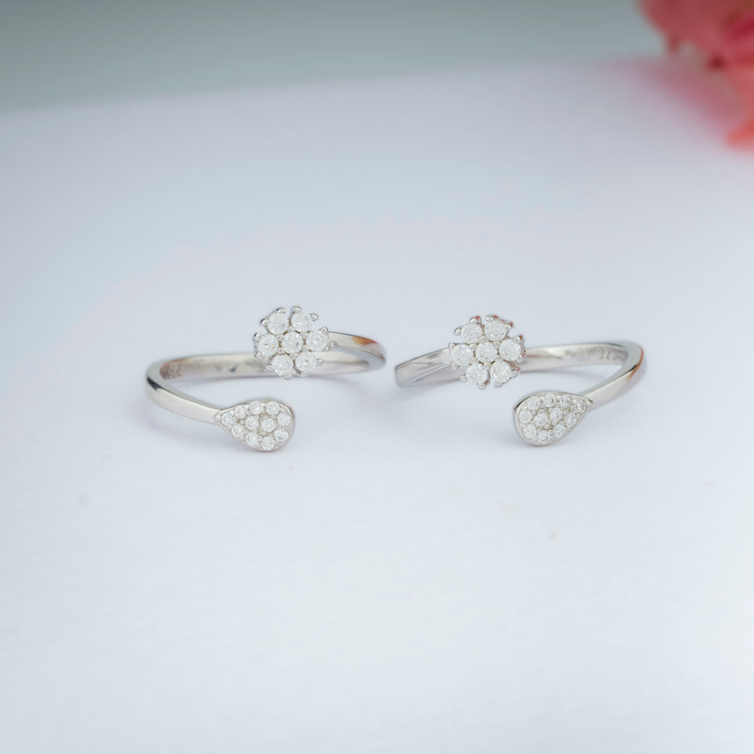 Traditional CZ Stone Silver Toe Ring for Women
