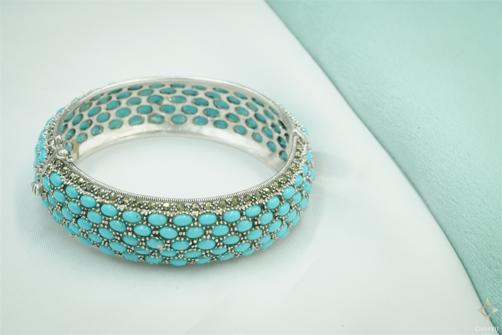 Silver Bangle SBANT0010