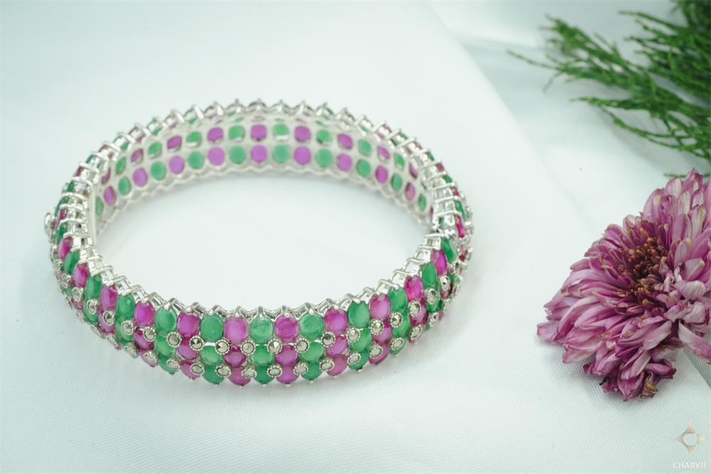 Silver Bangle SBANT0011